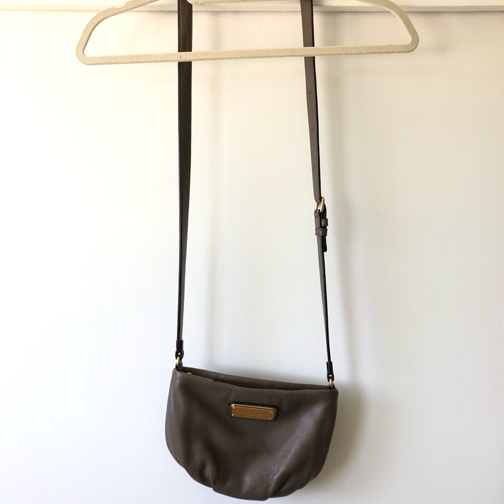 MARC JACOBS CROSSBODY
